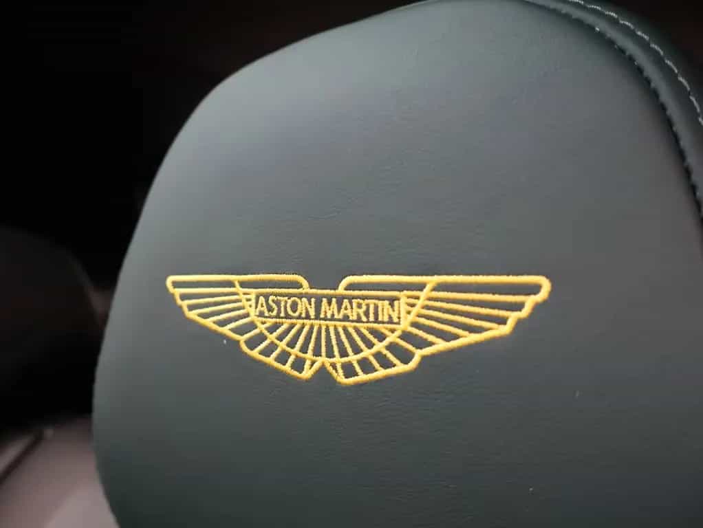Aston Martin DBX 4.0 V8 DBX 707 01/2024-photo-15