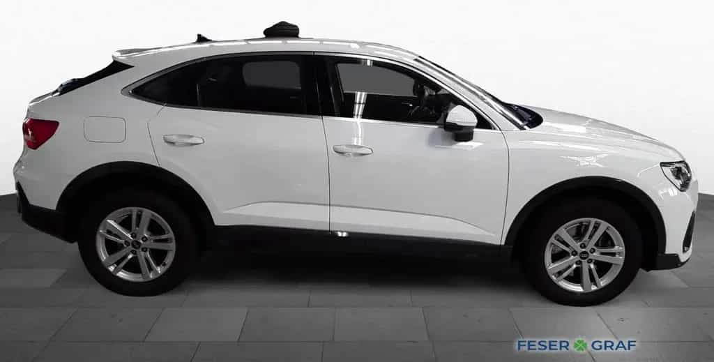 Audi Q3 Sportback 45 TFSI e S tro+Navi+Shz+PDC+ 07/2022-photo-1
