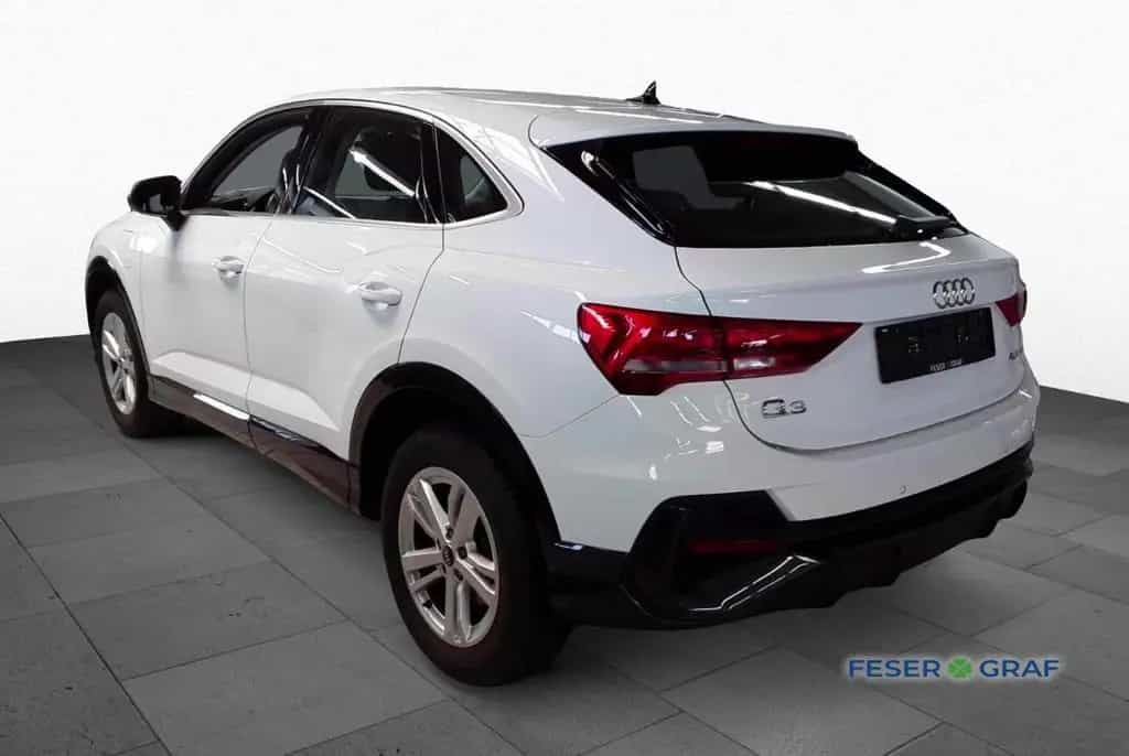 Audi Q3 Sportback 45 TFSI e S tro+Navi+Shz+PDC+ 07/2022-photo-2