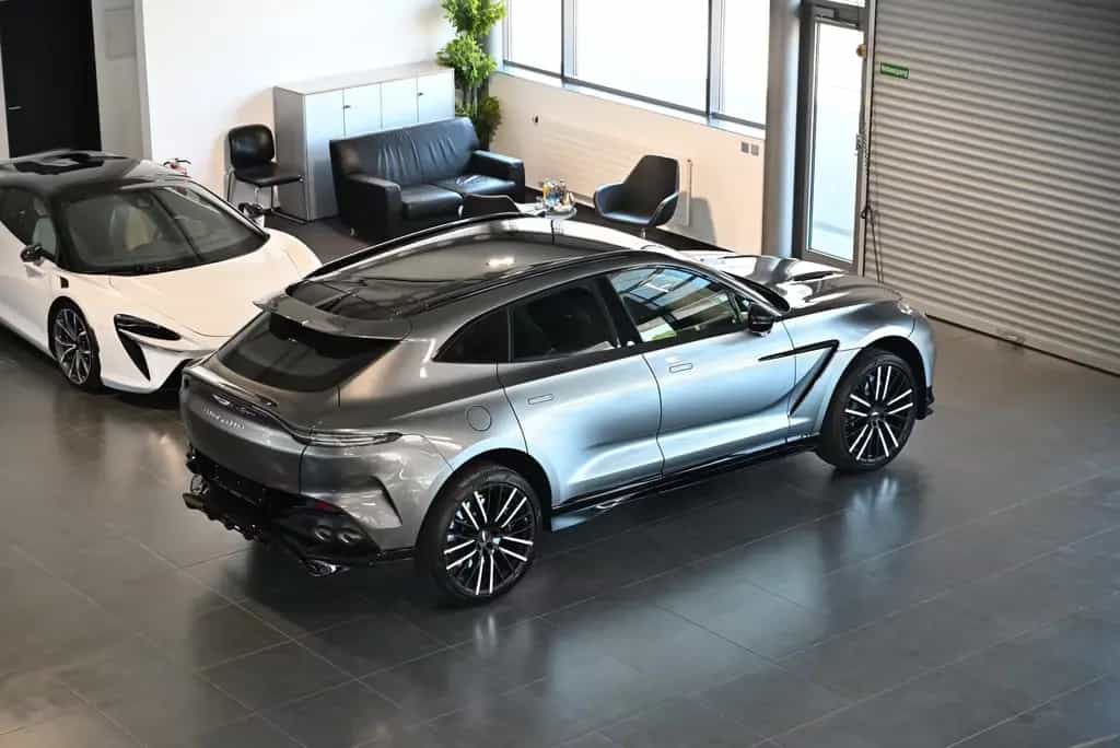 Aston Martin DBX 707/Magnetic Silver/Bowers&Wilkins/Garantie 06/2026-photo-13
