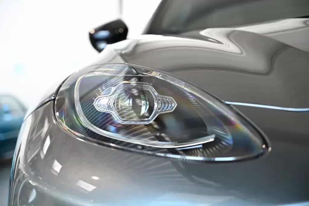 Aston Martin DBX 707/Magnetic Silver/Bowers&Wilkins/Garantie 06/2026-photo-24