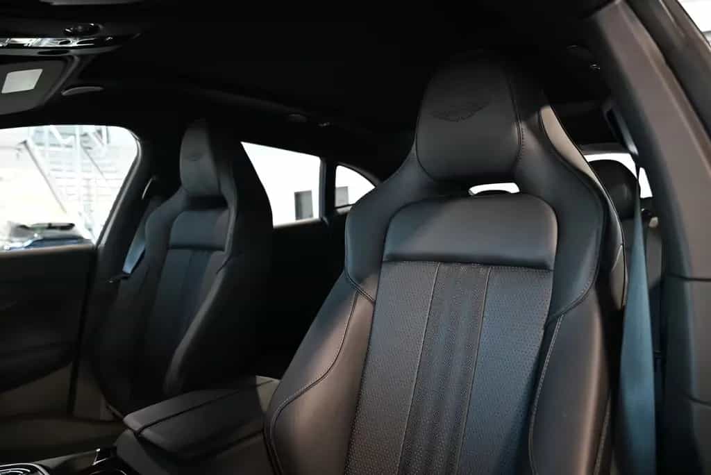 Aston Martin DBX 707/Magnetic Silver/Bowers&Wilkins/Garantie 06/2026-photo-29