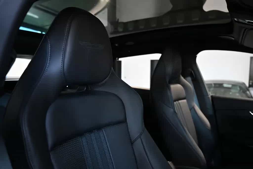 Aston Martin DBX 707/Magnetic Silver/Bowers&Wilkins/Garantie 06/2026-photo-30