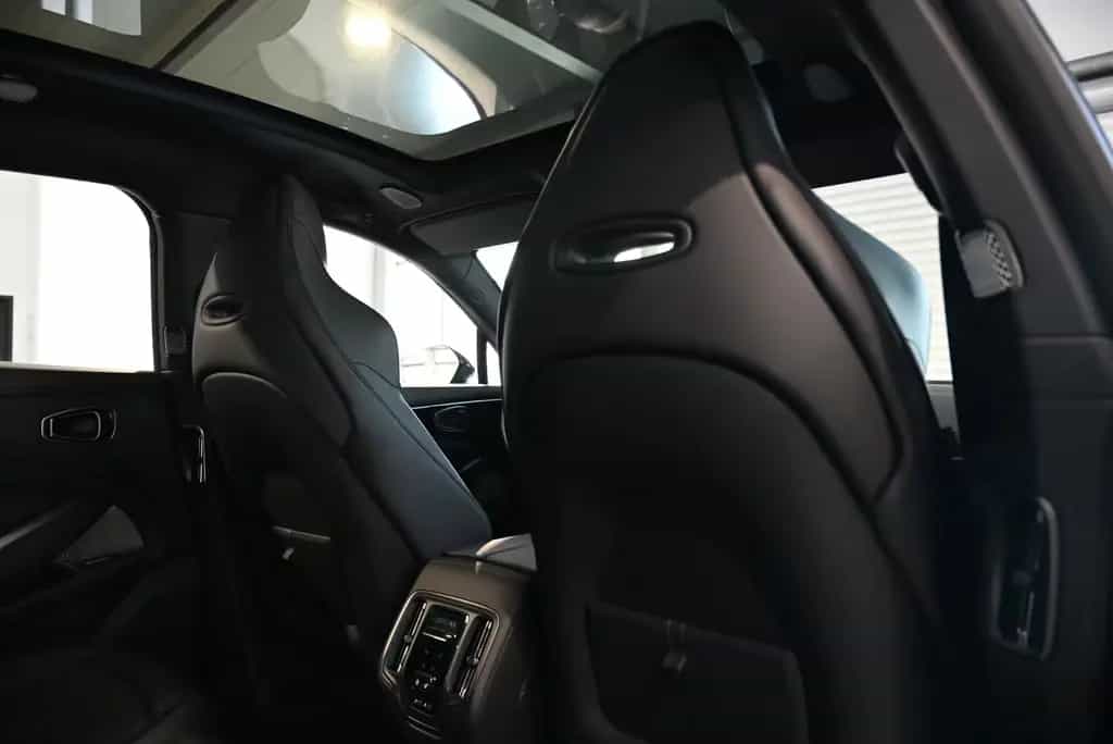 Aston Martin DBX 707/Magnetic Silver/Bowers&Wilkins/Garantie 06/2026-photo-39