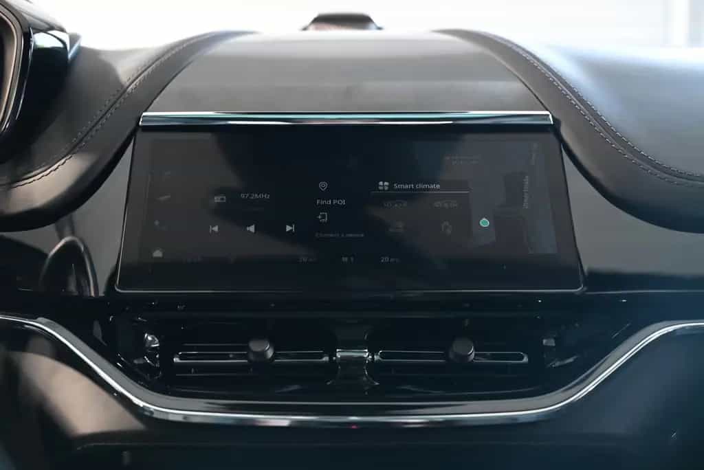Aston Martin DBX 707/Magnetic Silver/Bowers&Wilkins/Garantie 06/2026-photo-47