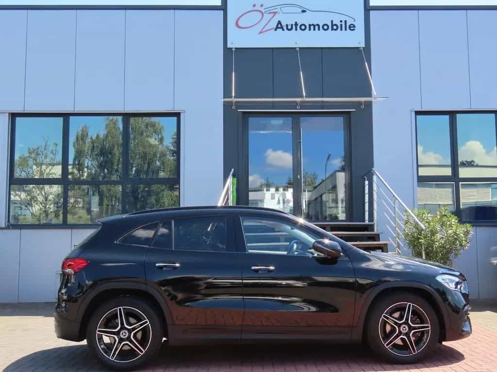 Mercedes-Benz GLA 220 d Autom. Memory Panorama 360° Standheiz. 06/2023-photo-13
