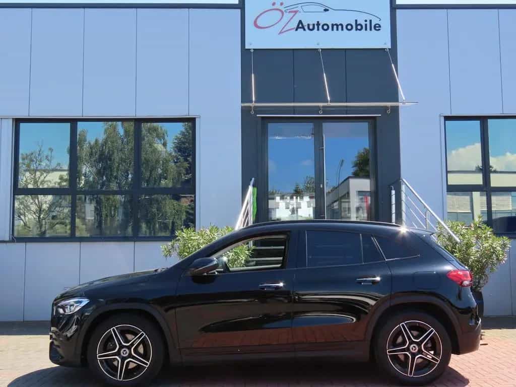 Mercedes-Benz GLA 220 d Autom. Memory Panorama 360° Standheiz. 06/2023-photo-14