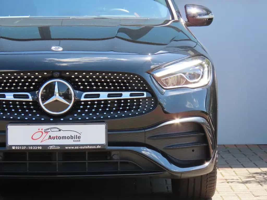 Mercedes-Benz GLA 220 d Autom. Memory Panorama 360° Standheiz. 06/2023-photo-3