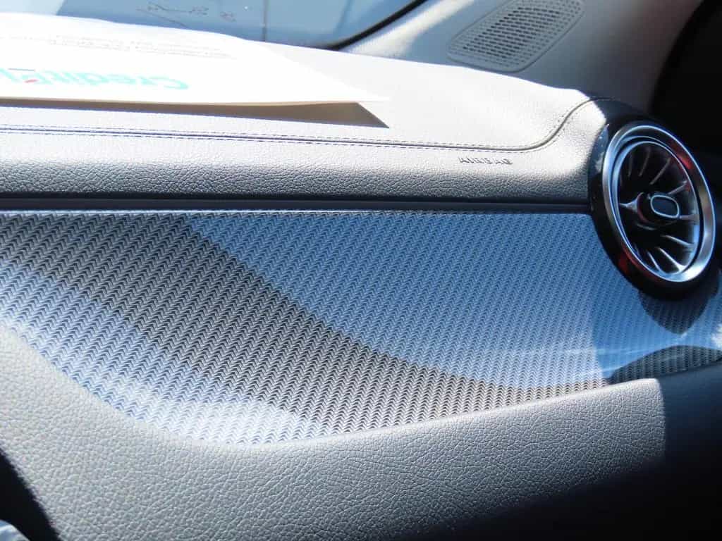 Mercedes-Benz GLA 220 d Autom. Memory Panorama 360° Standheiz. 06/2023-photo-32