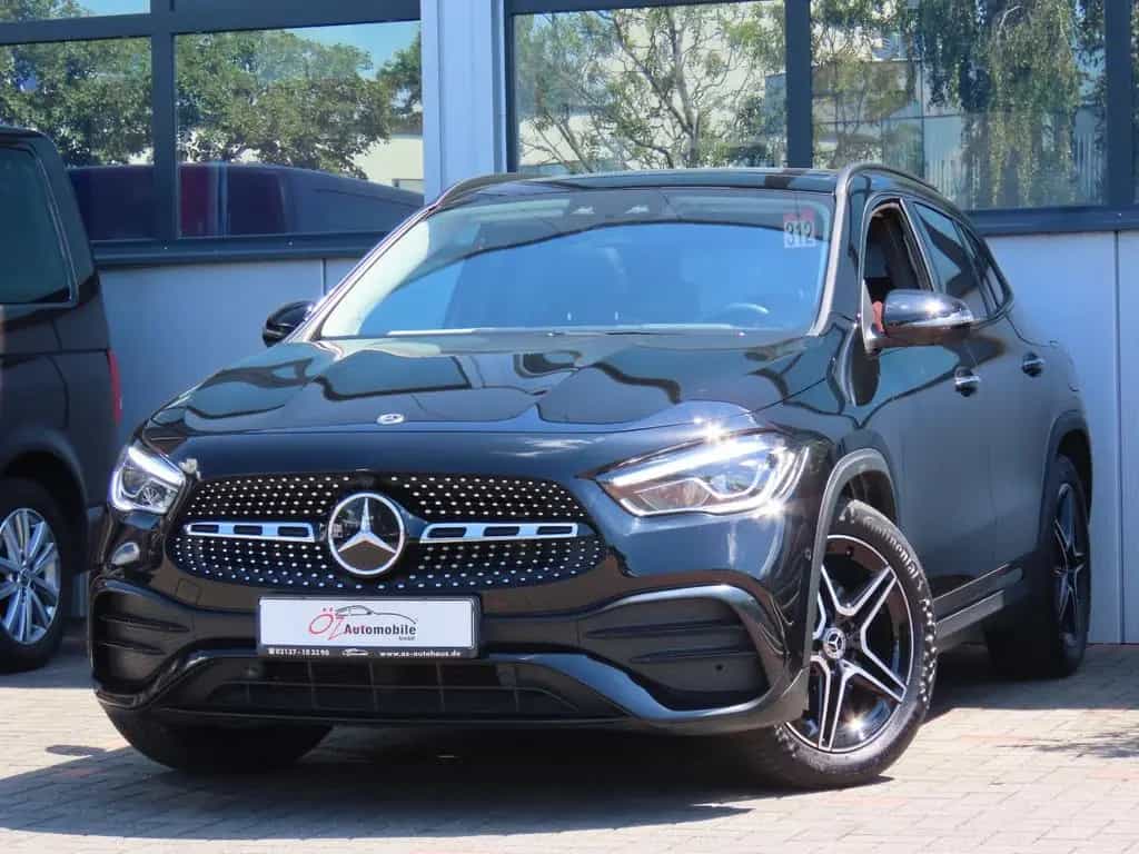 Mercedes-Benz GLA 220 d Autom. Memory Panorama 360° Standheiz. 06/2023-photo-4
