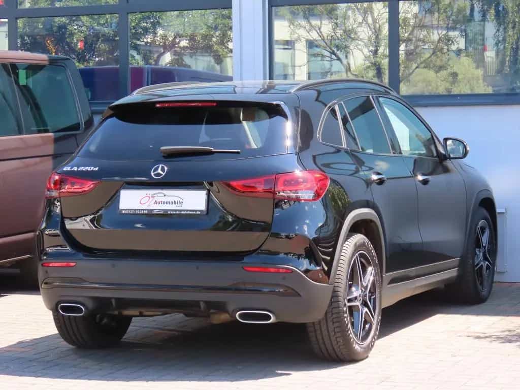 Mercedes-Benz GLA 220 d Autom. Memory Panorama 360° Standheiz. 06/2023-photo-6