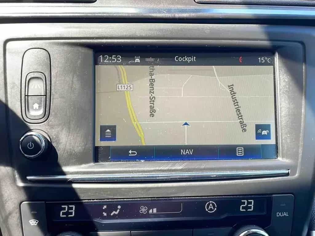 Renault Kadjar 1.6 TCE Energy Bose Edition 06/2017-photo-19