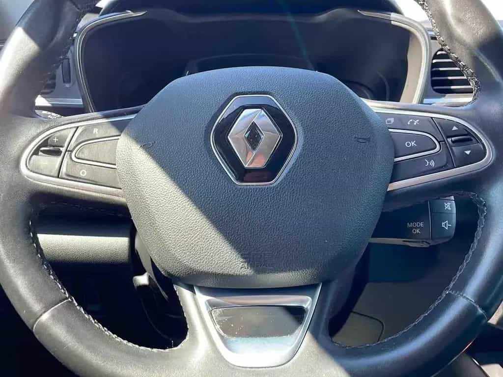 Renault Kadjar 1.6 TCE Energy Bose Edition 06/2017-photo-21