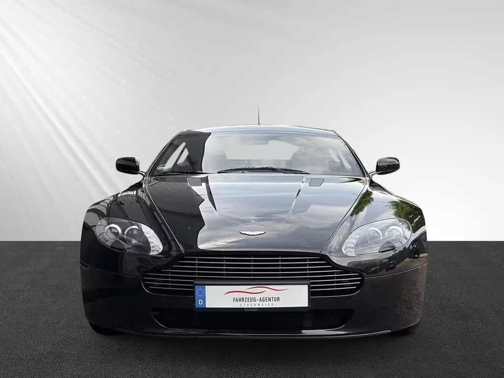 Aston Martin V8 Vantage 4.3l/Schalter/BRD/2. Hand/Scheckheft 07/2006-photo-3