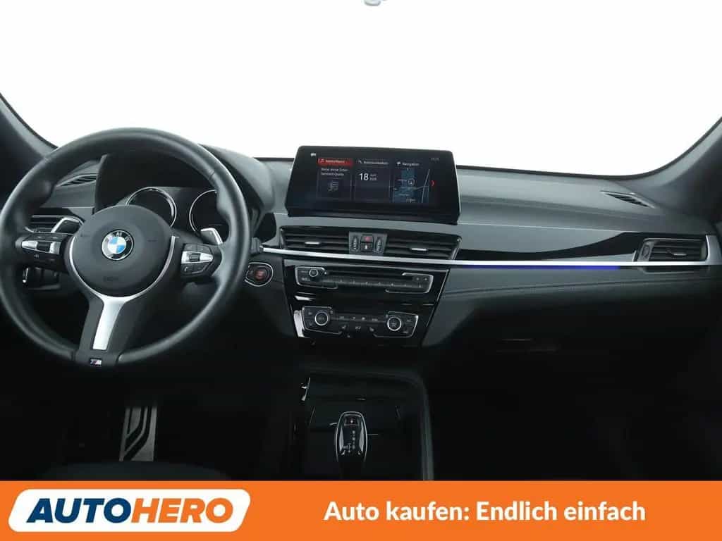 BMW X1 xDrive 25i M Sport Aut.*NAV*HUD*ACC*CAM*PDC* 07/2020-photo-11