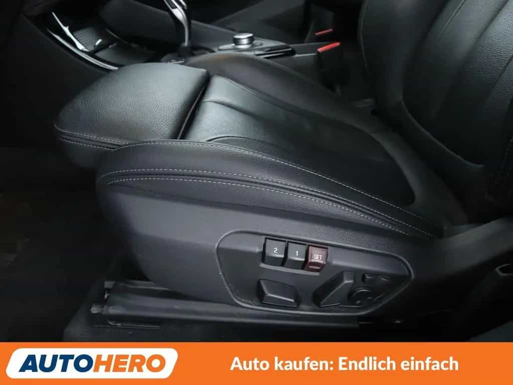 BMW X1 xDrive 25i M Sport Aut.*NAV*HUD*ACC*CAM*PDC* 07/2020-photo-25