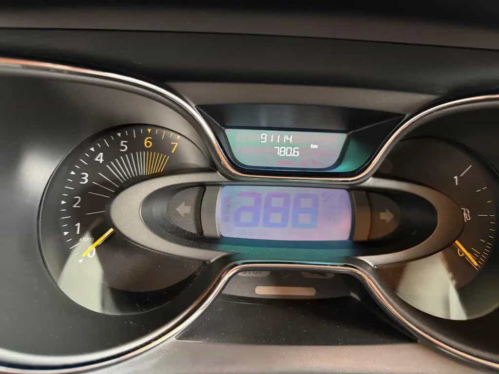 Renault Captur Helly Hansen AUTOMAITK 05/2015-photo-15