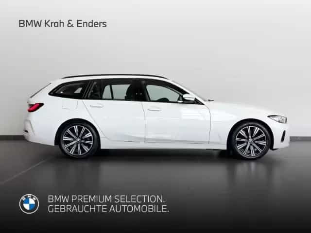 BMW 318 i Touring SHZ+Widescreen+Navi+Klimaautom 01/2023-photo-1