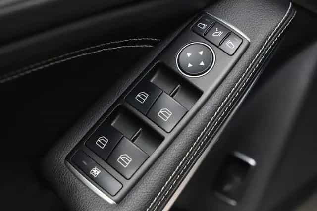 Mercedes-Benz CLA 250 211PS 7G Shooting Brake Memory Leder 06/2015-photo-26