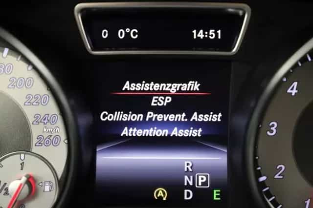 Mercedes-Benz CLA 250 211PS 7G Shooting Brake Memory Leder 06/2015-photo-9