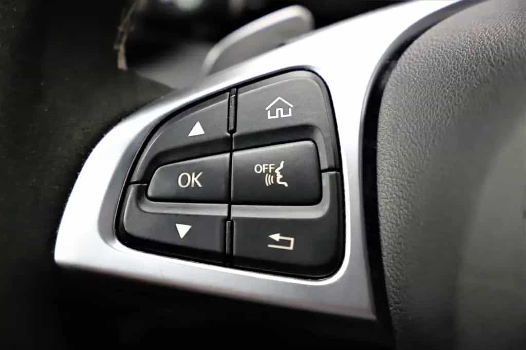 Mercedes-Benz C 200 CGI 184PS AMG Line HUD Memory ACC Leder 04/2014-photo-13