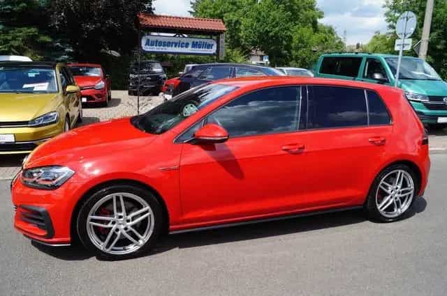 Volkswagen Golf VII GTI Performance  LED-Navi-PDC-Sitzh. uv 09/2017-photo-1
