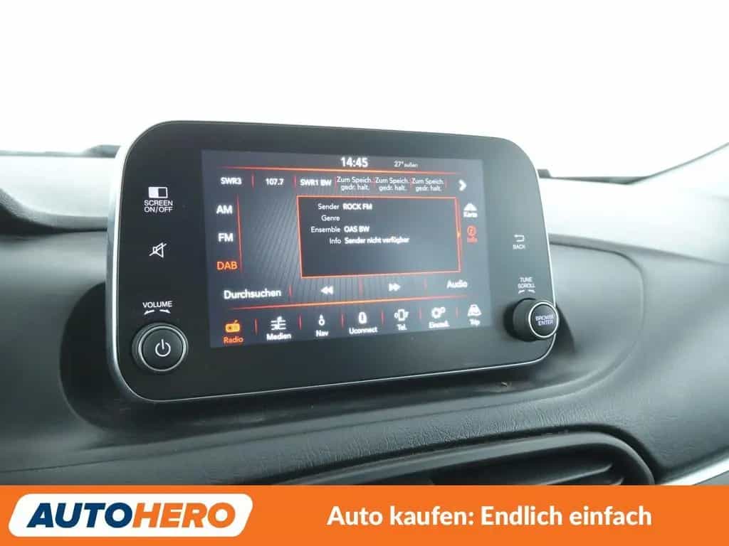 Fiat Tipo 1.4 Turbo Lounge *NAVI*TEMPO*CAM*PDC*SHZ* 04/2017-photo-20