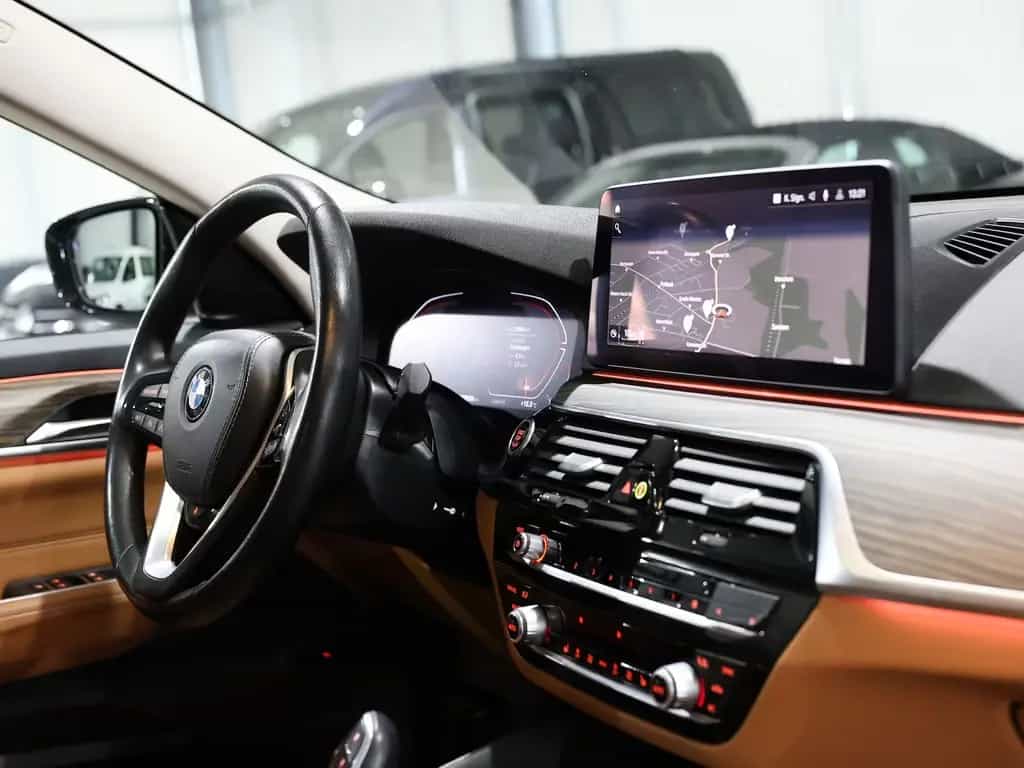 BMW 640 Gran Turismo d xDrive INNOVATION BLACK&BROWN 12/2021-photo-20