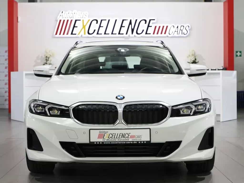 BMW 320 d Touring SPORT / CURVED+HEAD-UP / PANORAMA 02/2023-photo-5