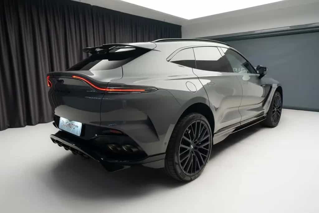 Aston Martin DBX 12/2025-photo-13