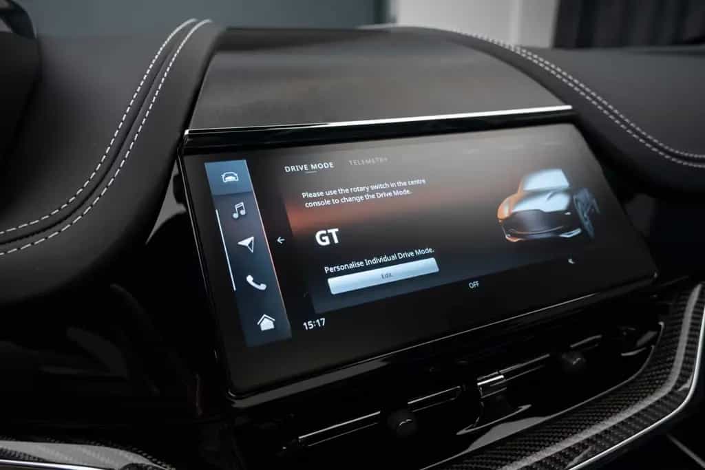 Aston Martin DBX 12/2025-photo-29