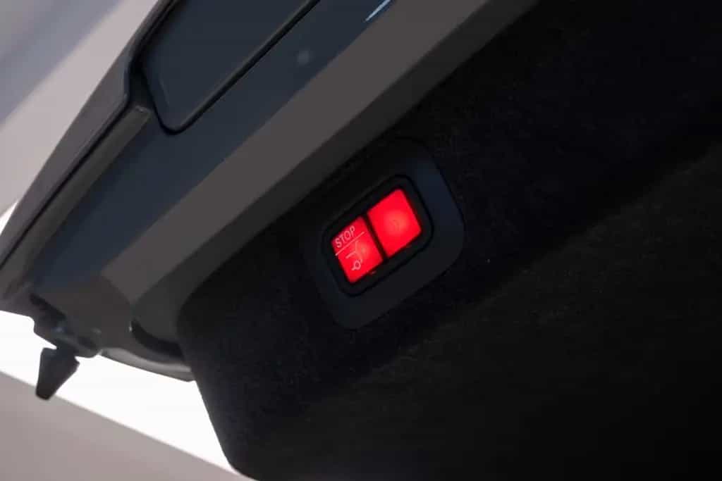 Aston Martin DBX 12/2025-photo-49