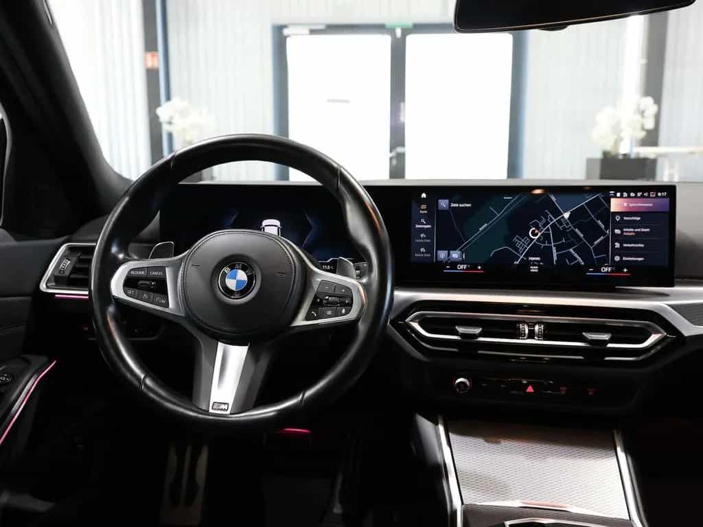 BMW 320 d Touring M-SPORTPAKET SHADOW / CURVED 08/2023-photo-16