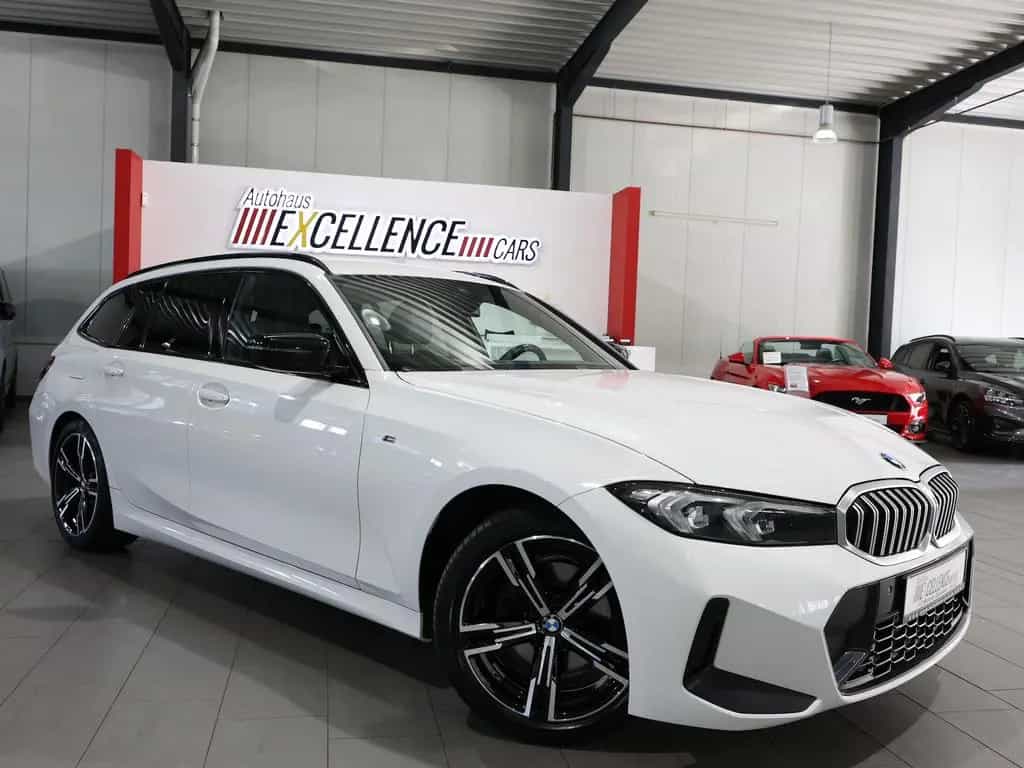 BMW 320 d Touring M-SPORTPAKET SHADOW / CURVED 08/2023-photo-2