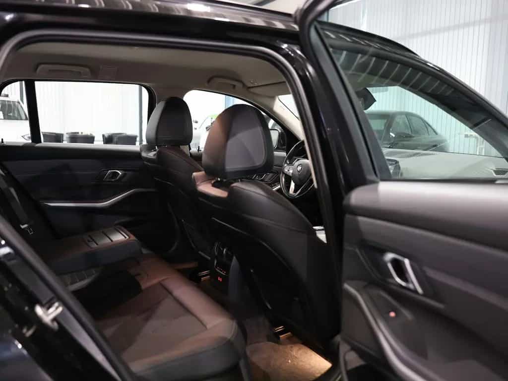 BMW 320 d Touring ADVANTAGE / LASER, LEDER, APPLE 03/2022-photo-18