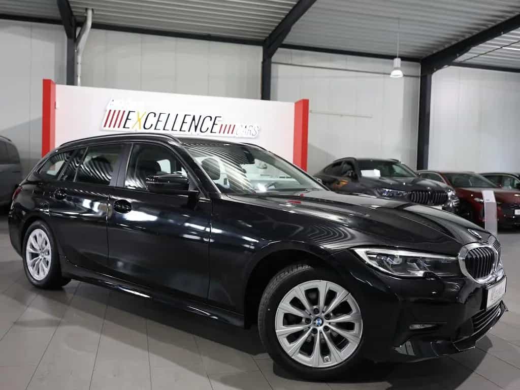 BMW 320 d Touring ADVANTAGE / LASER, LEDER, APPLE 03/2022-photo-2