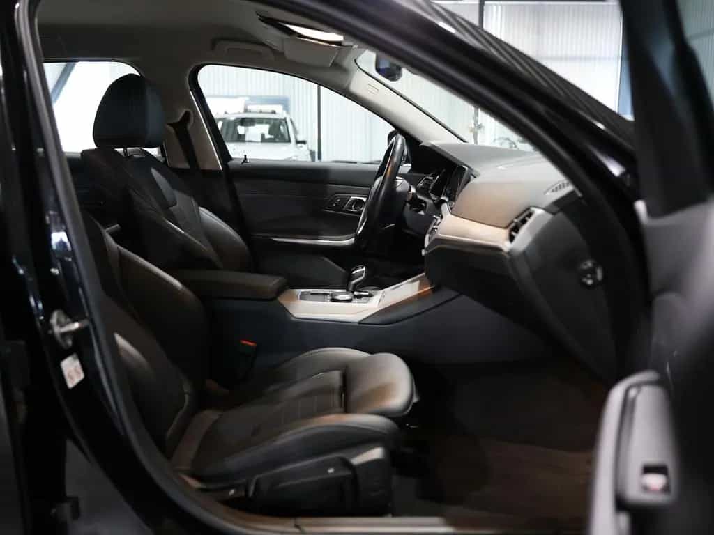 BMW 320 d Touring ADVANTAGE / LASER, LEDER, APPLE 03/2022-photo-20