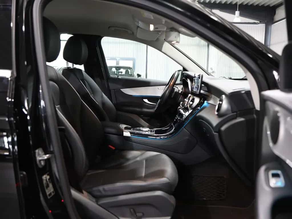 Mercedes-Benz GLC 250 4M LUXURY / LEDER / NAVI+KAMERA / NOTRUF 11/2018-photo-20