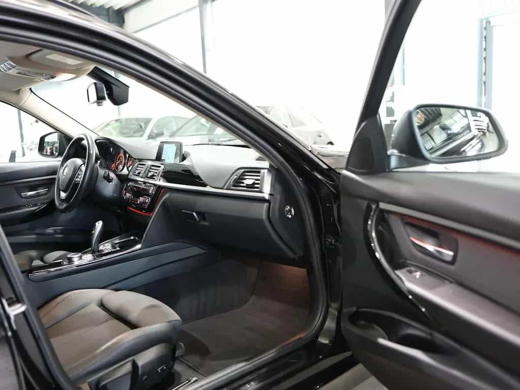BMW 320 d Touring Advantage BUSINESS 1.HAND / LED 06/2019-photo-19