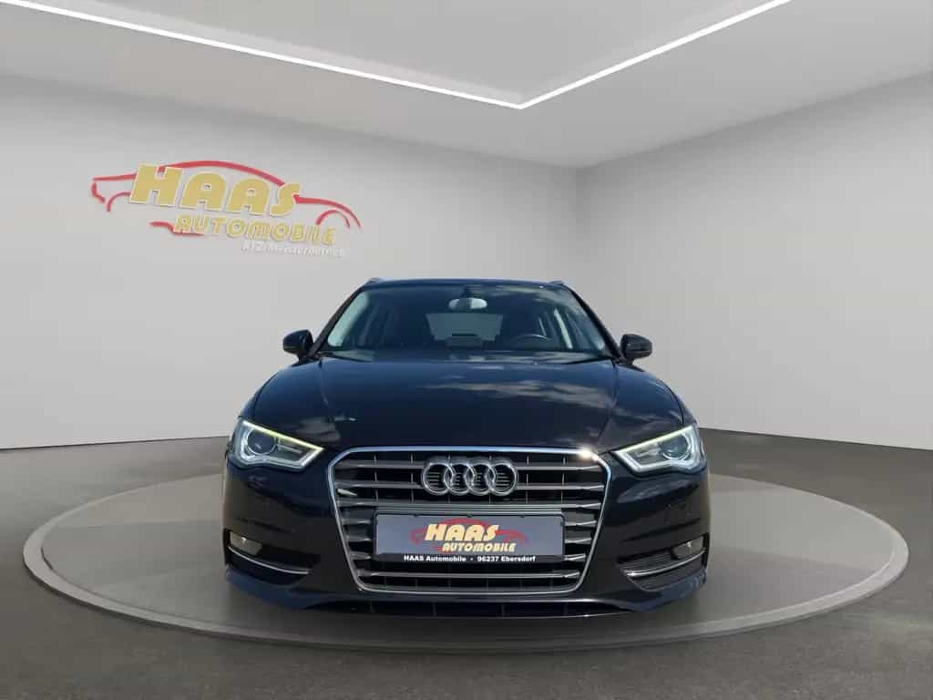 Audi A3 Sportback attraction *Bi-Xenon*Navi*Tempomat* 01/2014-photo-1