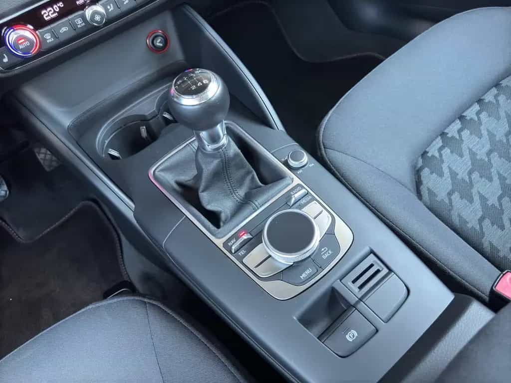 Audi A3 Sportback attraction *Bi-Xenon*Navi*Tempomat* 01/2014-photo-15