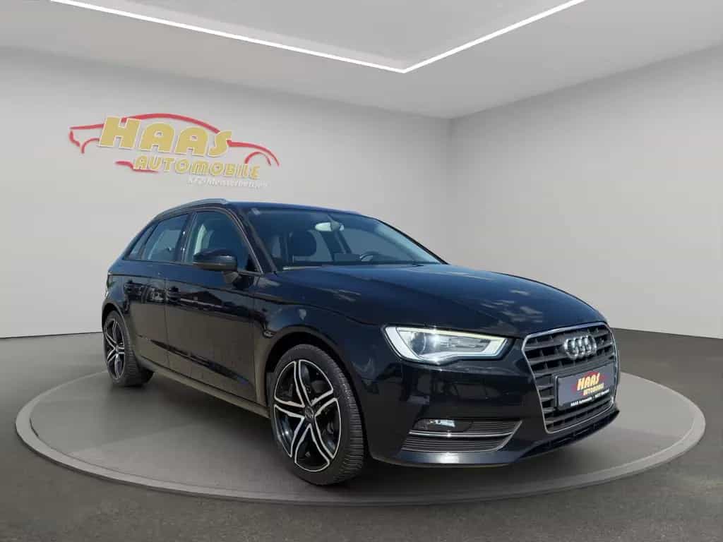 Audi A3 Sportback attraction *Bi-Xenon*Navi*Tempomat* 01/2014-photo-2