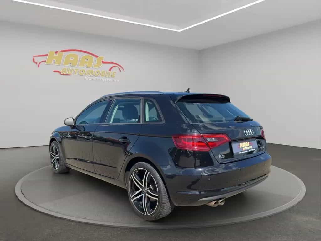 Audi A3 Sportback attraction *Bi-Xenon*Navi*Tempomat* 01/2014-photo-5