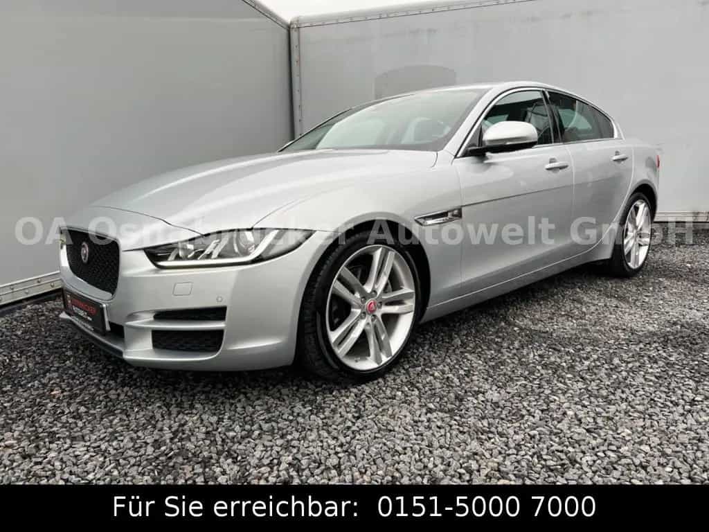 Jaguar XE Prestige*20d*180PS*Automatik*Kamera*Memory*BT 05/2016-photo-19