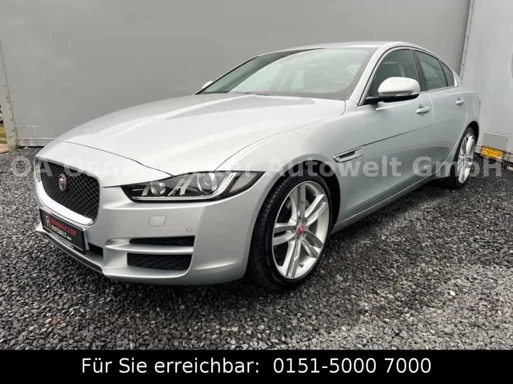 Jaguar XE Prestige*20d*180PS*Automatik*Kamera*Memory*BT 05/2016-photo-20