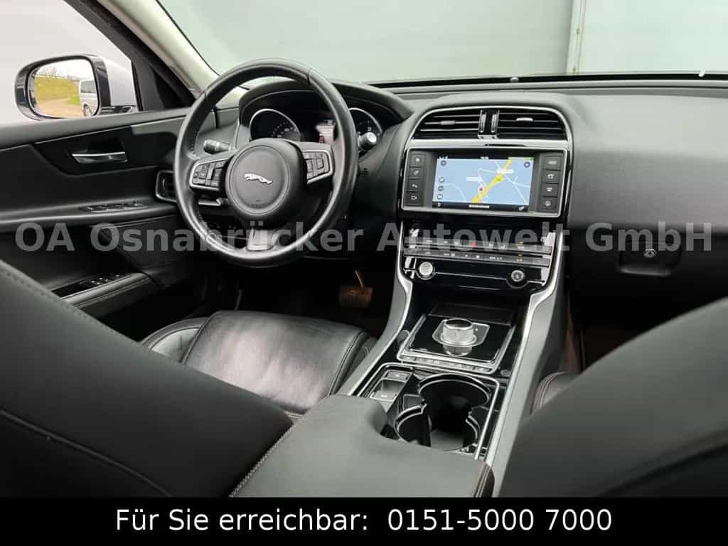 Jaguar XE Prestige*20d*180PS*Automatik*Kamera*Memory*BT 05/2016-photo-9
