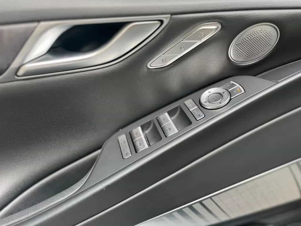 Genesis G80 Luxury Electrified 4WD 02/2022-photo-13