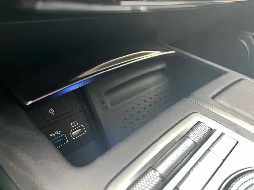 Genesis G80 Luxury Electrified 4WD 02/2022-photo-28