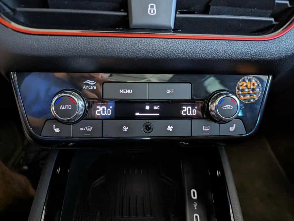 Skoda Kamiq 1.5 TSI DSG Monte Carlo Matrix ACC 5J-Gar. 11/2025-photo-23