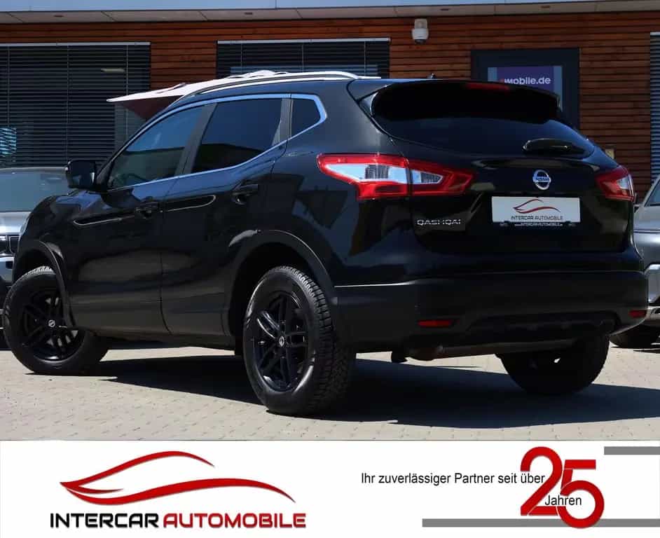 Nissan Qashqai N-Connecta Design-Paket |Panorama|360°| 10/2016-photo-1